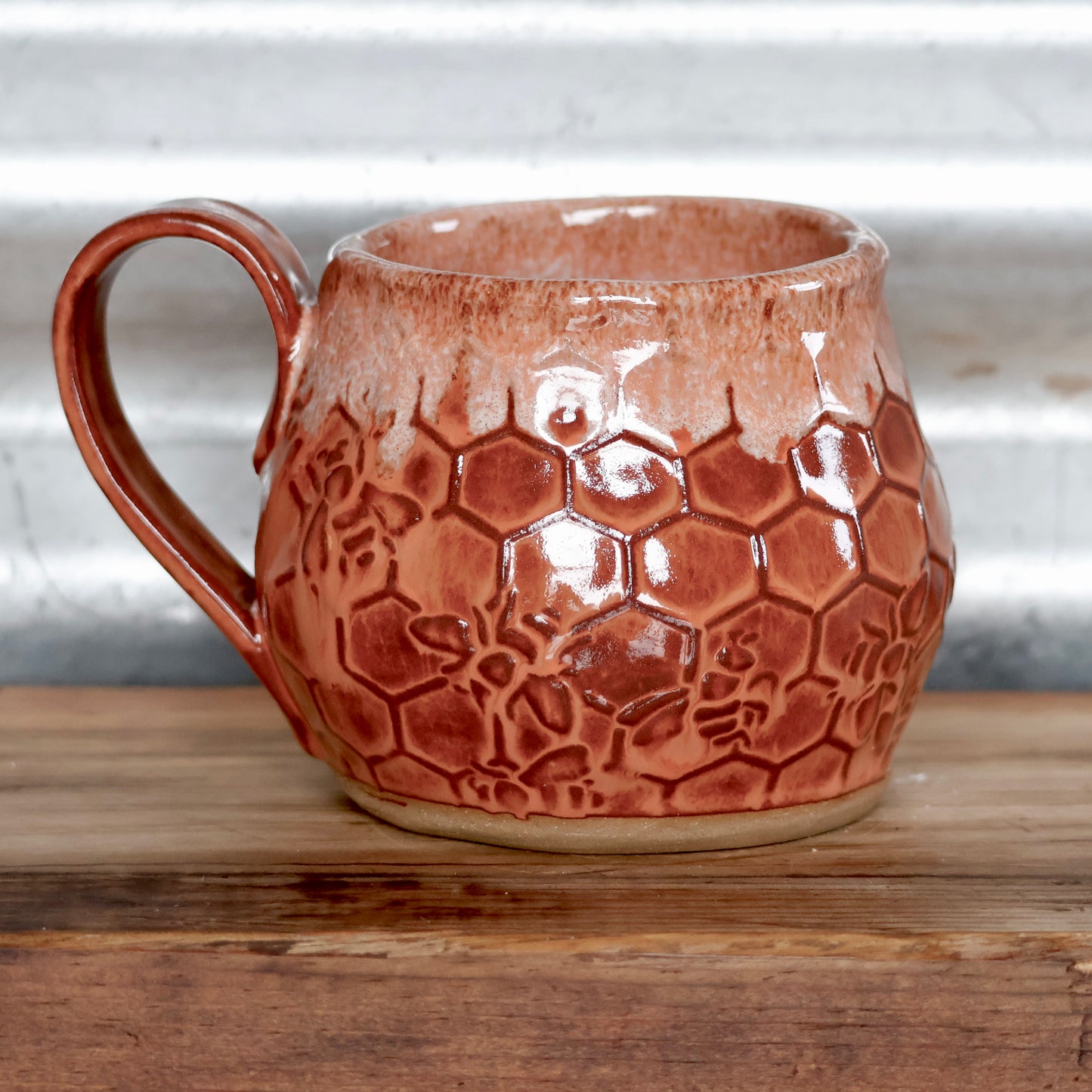 1045-Bee Mug